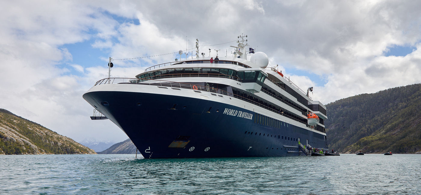 Image: Atlas Ocean Voyages' World Traveller sailing in Antarctica. (Photo Credit: Atlas Ocean Voyages)