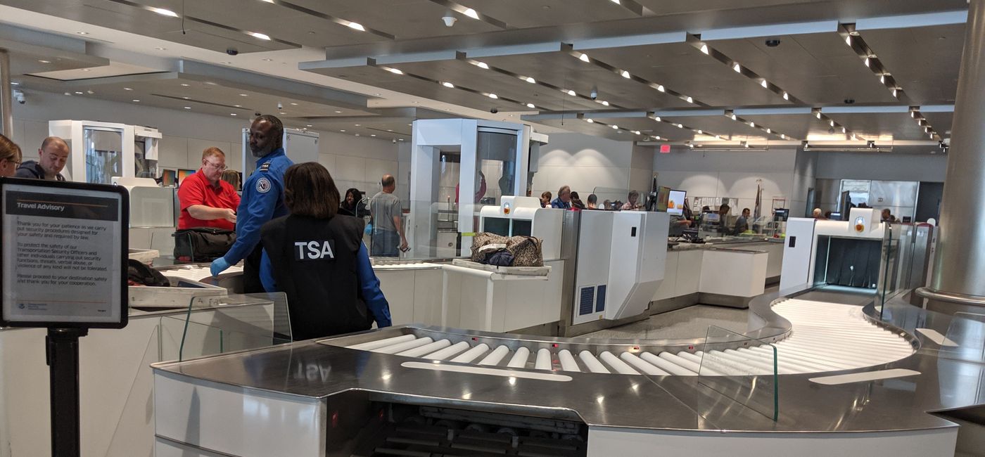 Image: TSA security line at George Bush Intercontinental Airport in Houston, Texas (photo by Eric Bowman)