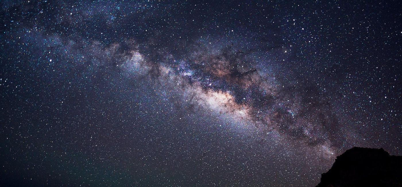Image: Stars Above Haleakala, Haleakala National Park, Maui, HI (Photo via thedaintyheart / flickr)