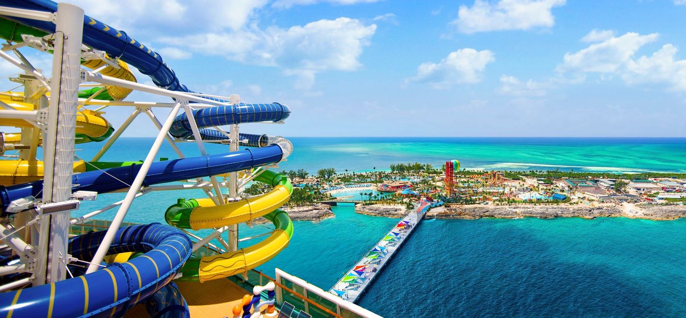 Image: Royal Caribbean's Adventure of the Seas at CocoCay. (photo via Royal Caribbean International) (Royal Caribbean Media License)