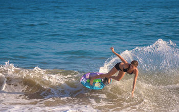 Puerto Escondido is famous for its waves for expert surfers and has places for beginners