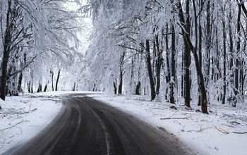 Thinkstock_Winter_Road