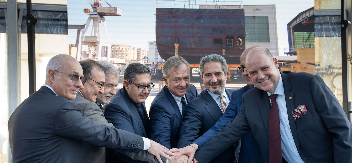 Image: Cruise and ship executives at Explora II's coin ceremony. (photo via Explora Journeys) (travAlliancemedia, LLC - Media License)