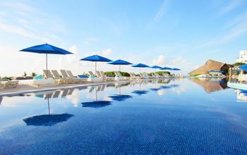 La Coleccion Resorts, American Airlines Vacations