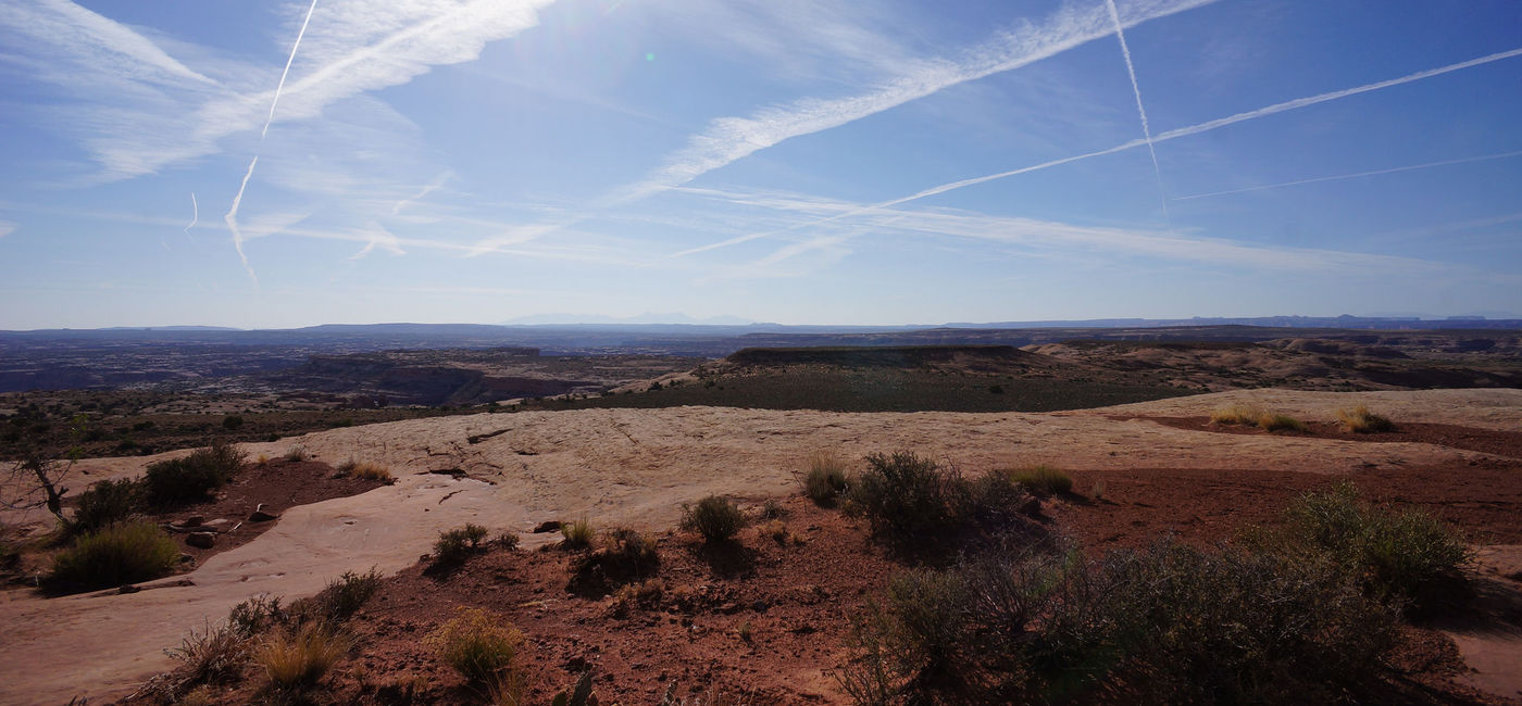 Image: PHOTO: Jet contrails over Utah. (Photo via Flickr/Mike Lewinski)