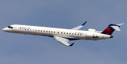 Delta Connection Bombardier CRJ-900LR regional airliner