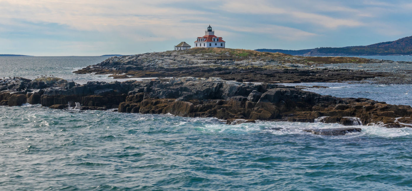 Image: Egg Rock Lighthouse, located between Bar Harbor and Winter Harbor, Maine. (photo via Jennifer Yakey-Ault / iStock / Getty Images Plus) ((photo via Jennifer Yakey-Ault / iStock / Getty Images Plus))