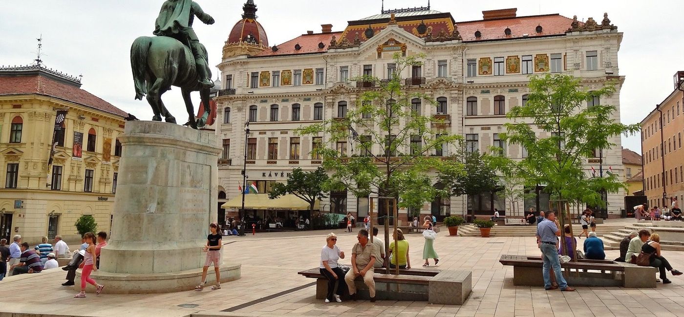 Image: Square in Pecs, Hungary. (Photo via M.Maselli / Flickr)
