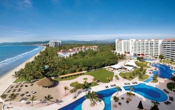 Wyndham Alltra Riviera Nayarit