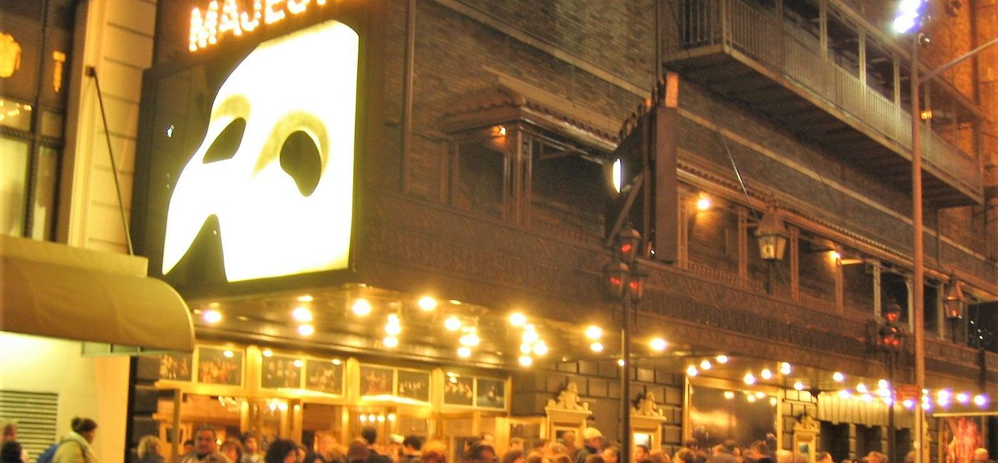 Image: The line outside for the Broadway production of Phantom of the Opera. (Yusuke Kawasaki/Flickr) (Yusuke Kawasaki)