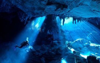 Diving in Brazil&#39;s Blue Cave