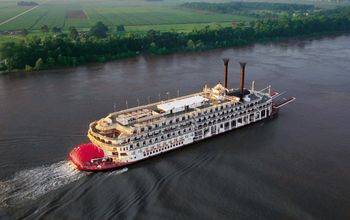 American Queen steamboating through America's heartland