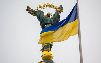 Ukrainian flag, Independence Monument, Kyiv, Ukraine, flag, monument, statue