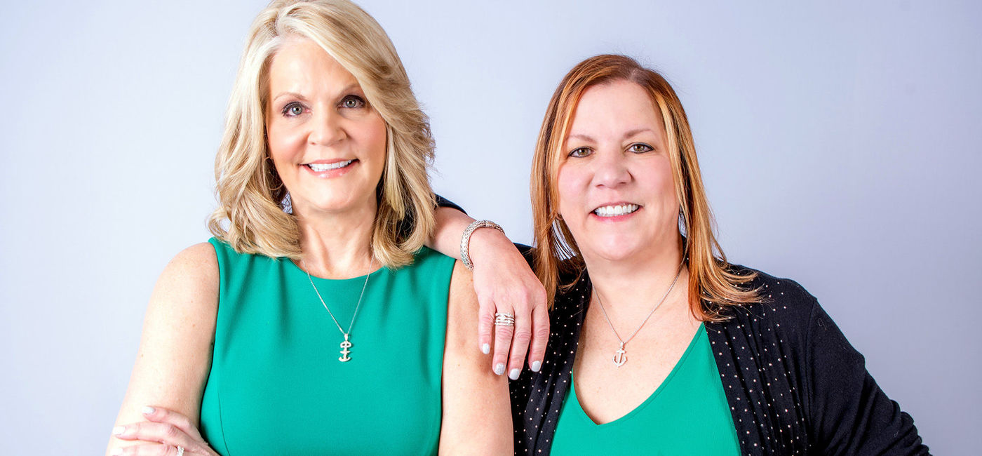 Image: Michelle Fee and Vicky Garcia of Cruise Planners (Cruise Planners)