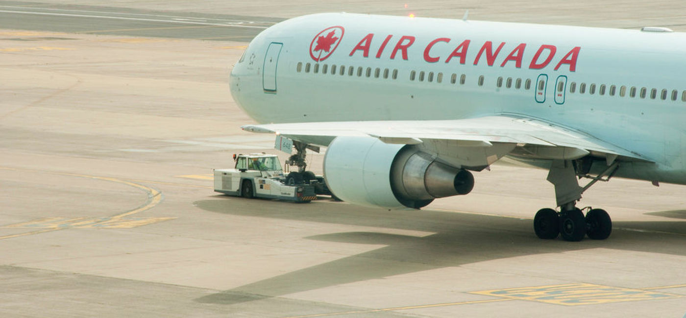 Image: PHOTO: Air Canada will take on a new look in 2017. (Photo via Flickr/Brussels Airport)