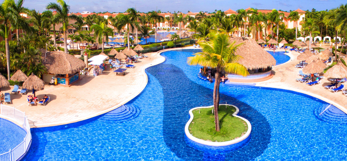 Image: PHOTO: Grand Bahia Principe Punta Cana main pool. (Photo courtesy of Bahia Principe Hotels & Resorts)