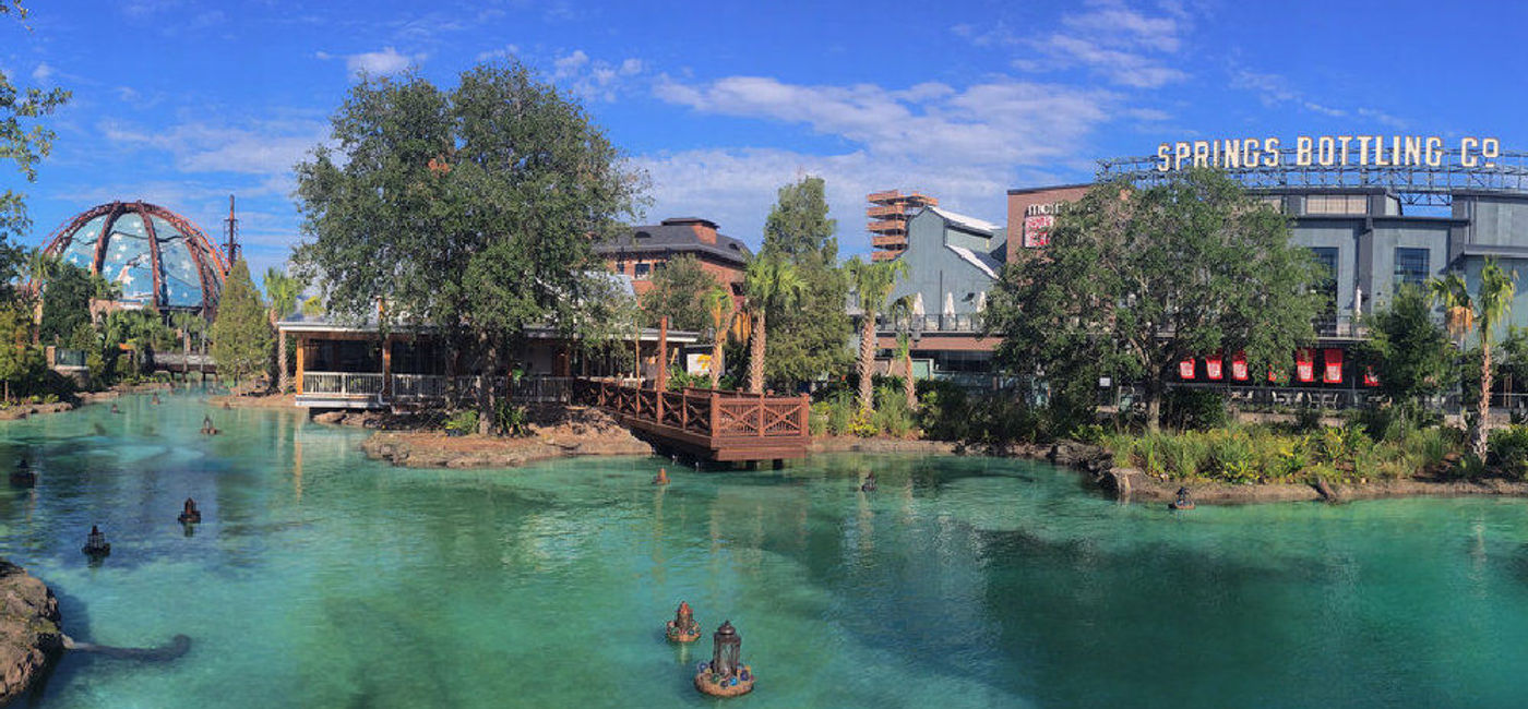 Image: PHOTO: Disney Springs hotels are offering a number of holiday deals.  (photo via Flickr/Chad Sparkes)
