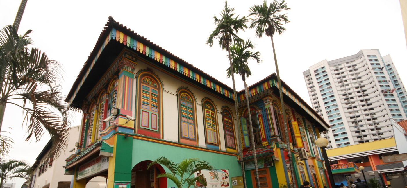 Image: Singapore is home to amazing temples and great food. (photo via Jim Byers/TravelPulse Canada)