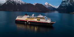 MS Maud, HX, Hurtigruten, Hurtigruten Expeditions, expedition cruise ship