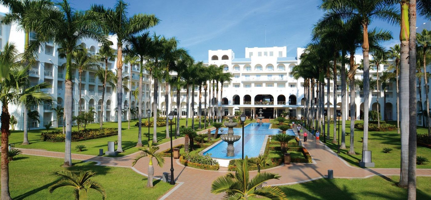 Image: Hotel Riu Jalisco in Riviera Nayarit, Mexico (photo via RIU Hotels & Resorts)