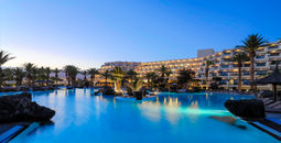 Paradisus Salinas Lanzarote pool at night. 