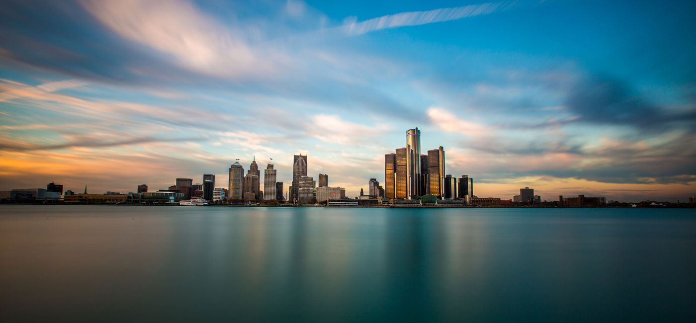 Image: FOTO: Panorámica de Detroit, Michigan, desde el río Detroit en Windsor, Ontario. (Foto de Steven_Kriemadis / iStock / Getty Images Plus)