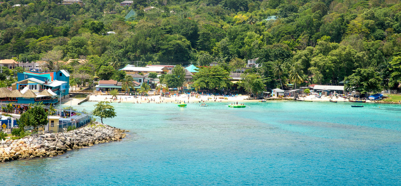 Image: Beautiful coast of Ocho Rios, Jamaica. (photo via mikolajn/iStock/Getty Images Plus) (mikolajn / iStock / Getty Images Plus)