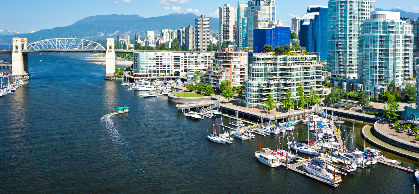 Image: Beautiful view of Vancouver, British Columbia. (photo via mfron/iStock/Getty Images Plus) (mfron / iStock / Getty Images Plus)