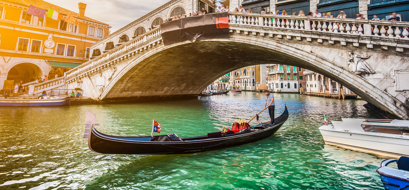 Image: Explore Venice as part of a new tour with Quiiky. (photo via bluejayphoto / iStock / Getty Images Plus)
