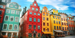Stortorget place in Gamla stan, Stockholm (photo via adisa / iStock / Getty Images Plus)