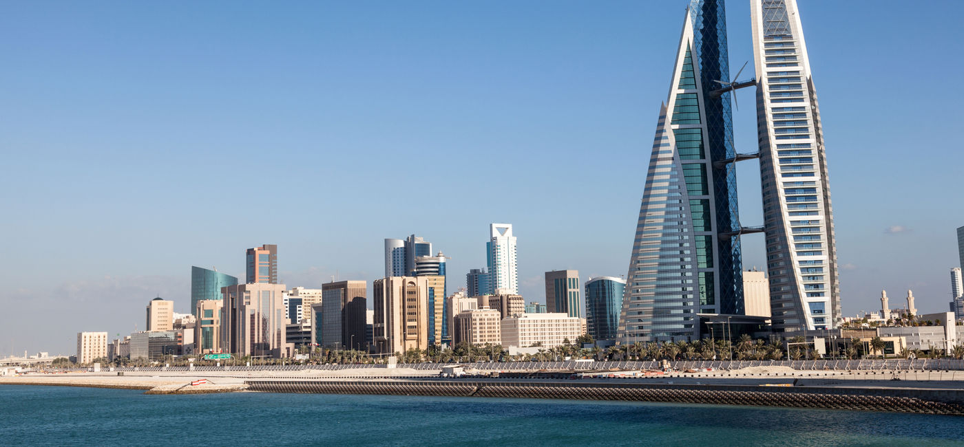 Image: Bahrain plans to open a new underwater theme park (photo via typhoonski/iStock/Getty Images Plus)