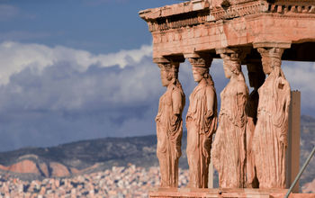 The famous statues at the Erechtheum temple (photo via COffe72 / iStock / Getty Images Plus)