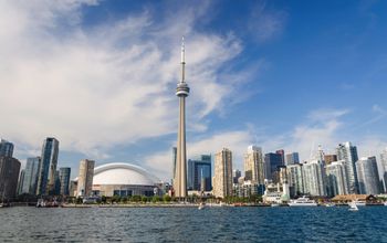 The Best of Eastern Canada featuring Niagara Falls, Ottawa, Quebec City & Montreal