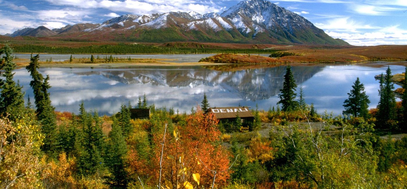 Image: United Airlines is resuming four routes to Alaska for the summer of 2022. (photo via Collette) (Provided by Collette)