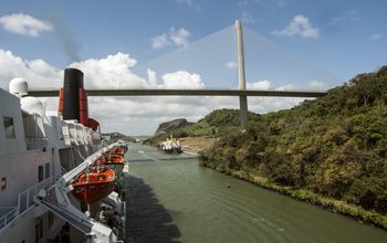 Discover Panama: The Land Between the Seas