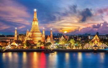 Buddhist temple of Wat Arun at night, Thailand