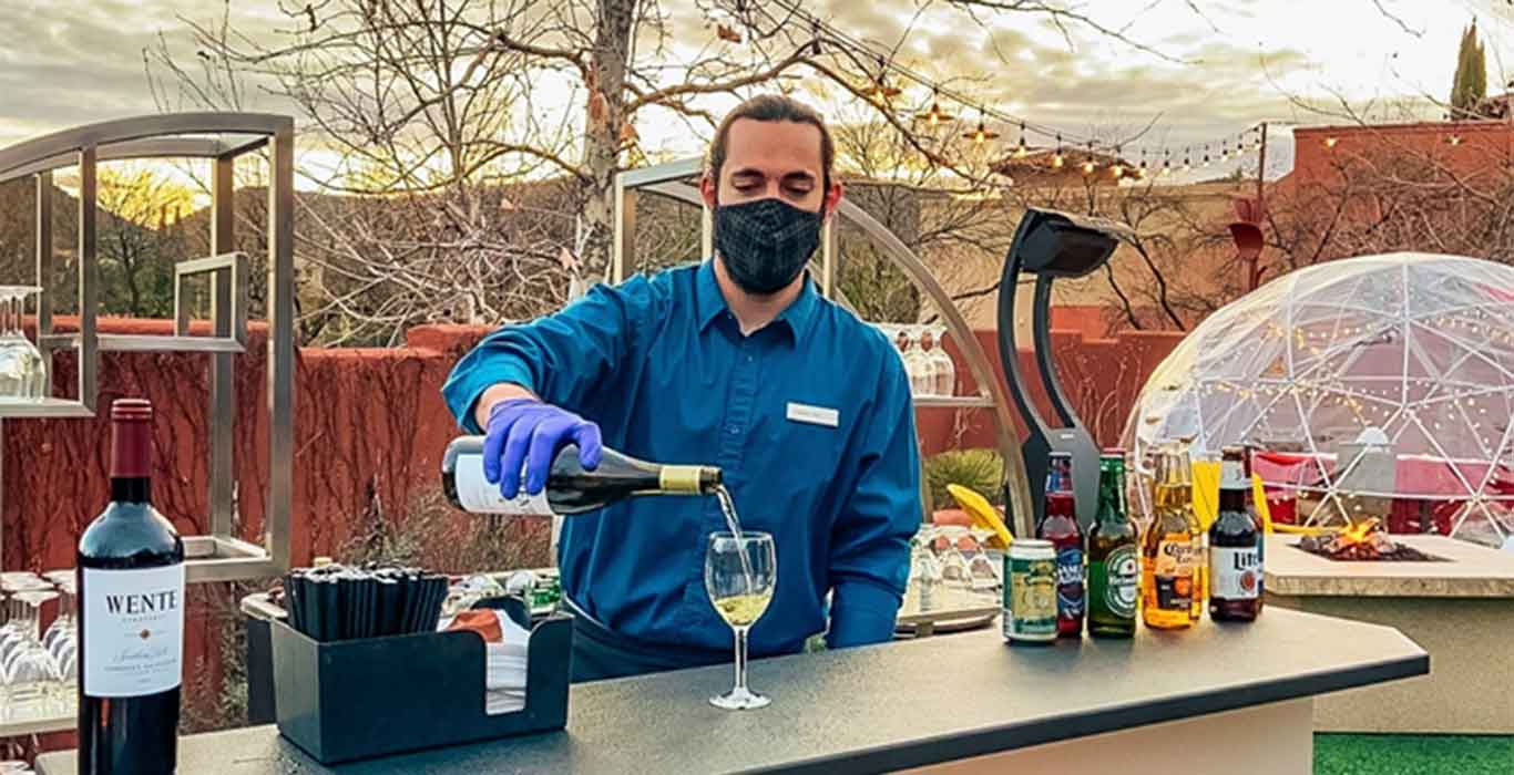 hilton-sedona-globe-banquet-bar