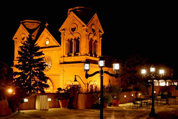 hotel-la-fonda-on-the-plaza-haunted