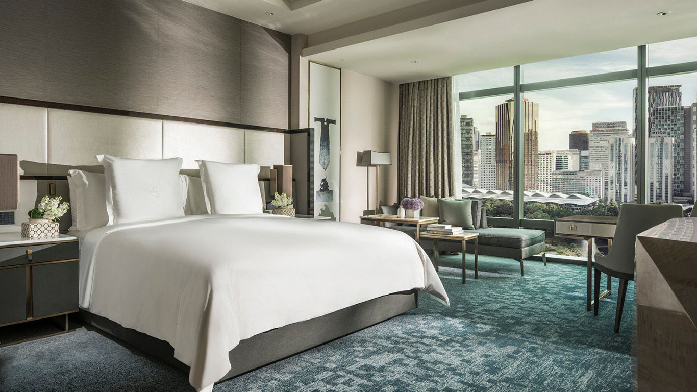 Five New Sky-High Hotels for Meetings