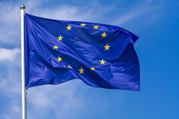 EU-flag-rustamank-AdobeStock_210414987a