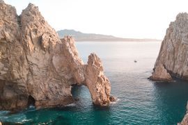 Los Cabos Arch Tourism Rebound