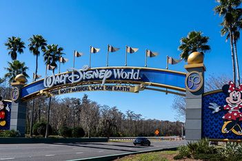 Walt Disney World entrance JHVEPhoto Adobe Stock