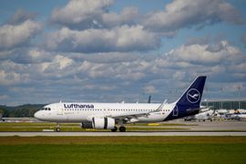 Lufthansa-flight-cancellations
