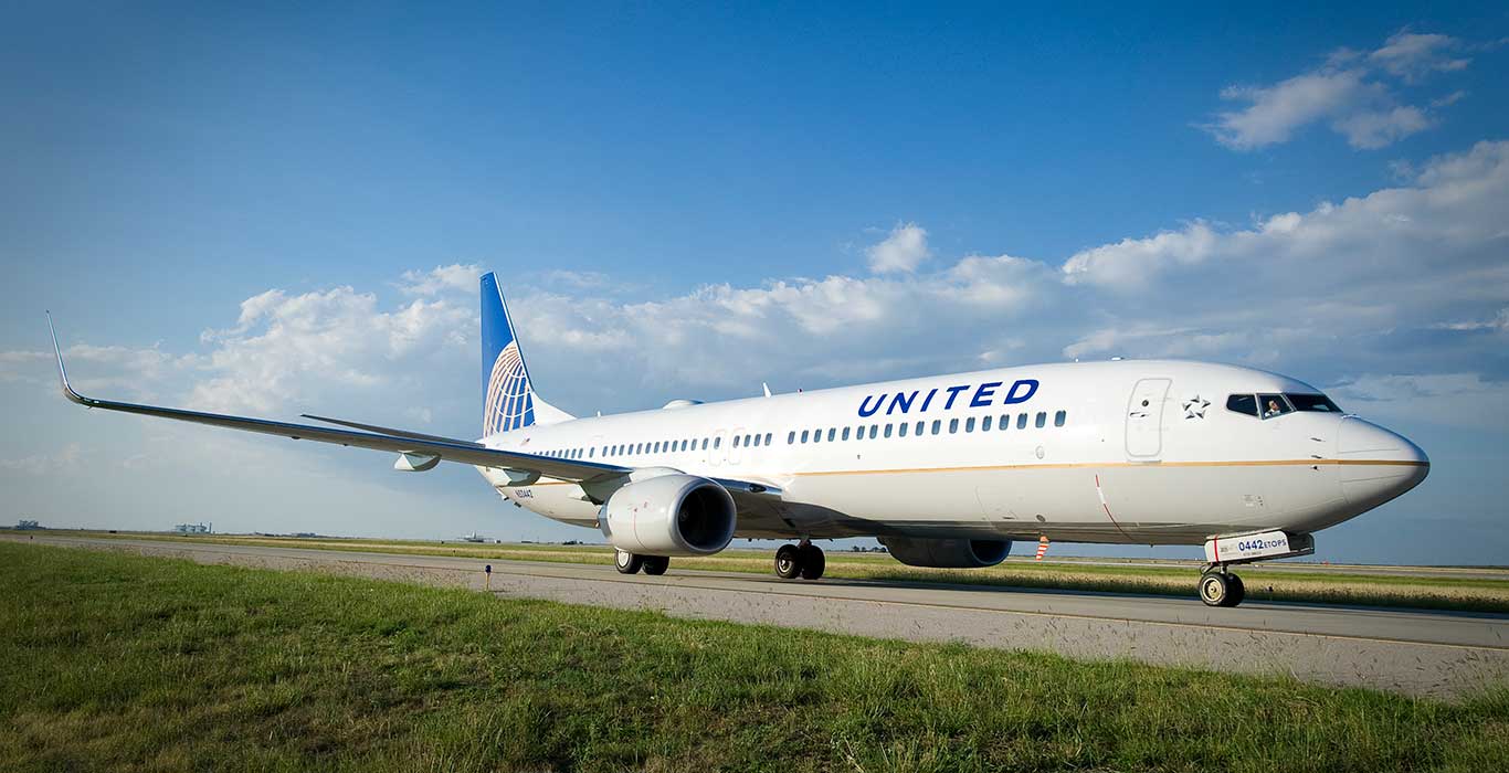 United Asks Passengers to Complete Health Self-Assessment