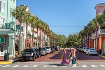 Kissimmee, Fla. Has Group Appeal