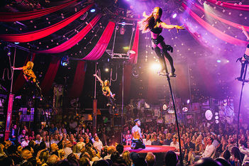 Spiegelworld main Absinthe