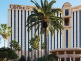 Rosen Centre: A Balance of Business & Bonding