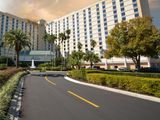 Rosen Plaza: Exceeding Expectations, Delivering Excellence