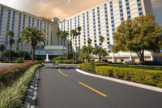 Rosen Plaza: Exceeding Expectations, Delivering Excellence