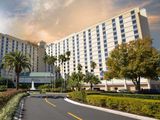 Rosen Plaza main shot exterior